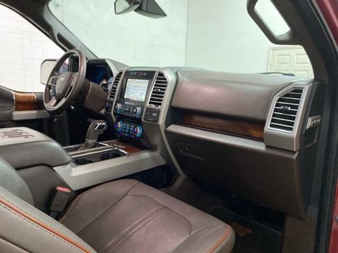 Used 2015 Ford F150 King Ranch w/ Equipment Group 601A Luxury AWD/4WD image 22