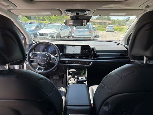 Used 2025 Kia Sportage EX w/ Premium Package AWD/4WD image 18