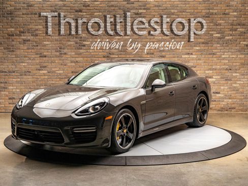 Used 2016 Porsche Panamera Turbo S image 3