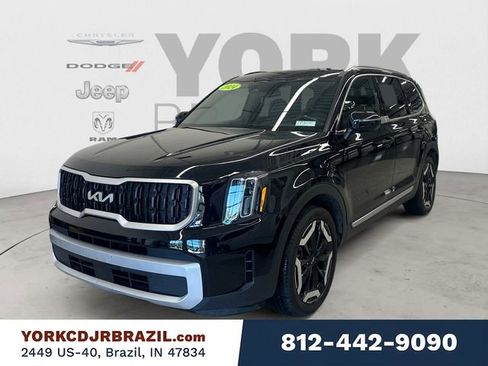 Used 2024 Kia Telluride EX w/ EX Captain's Chair Package FWD image 1