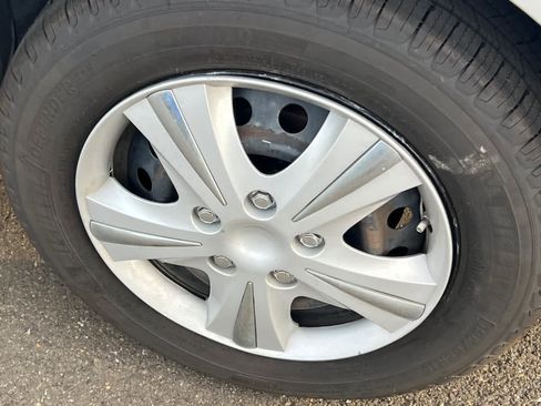 Used 2010 Toyota Corolla LE image 18