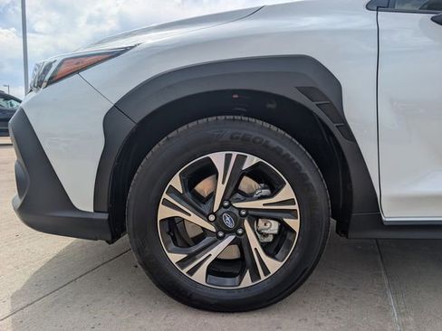 Used 2025 Subaru Crosstrek 2.0i Premium image 13