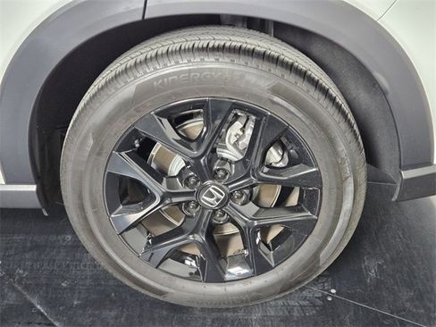 Used 2025 Honda HR-V Sport image 11