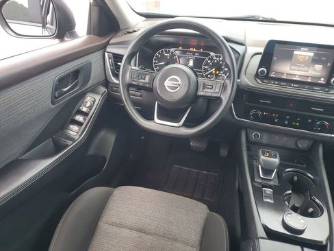 Used 2021 Nissan Rogue S image 15