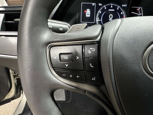 Certified 2023 Lexus ES 350 w/ Premium Package image 30