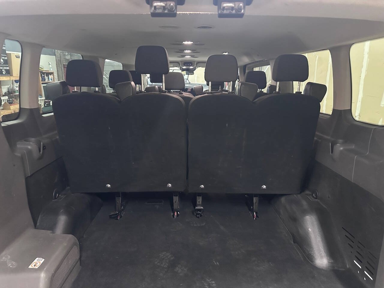 Used 2023 Ford Transit 350 XLT RWD image 5