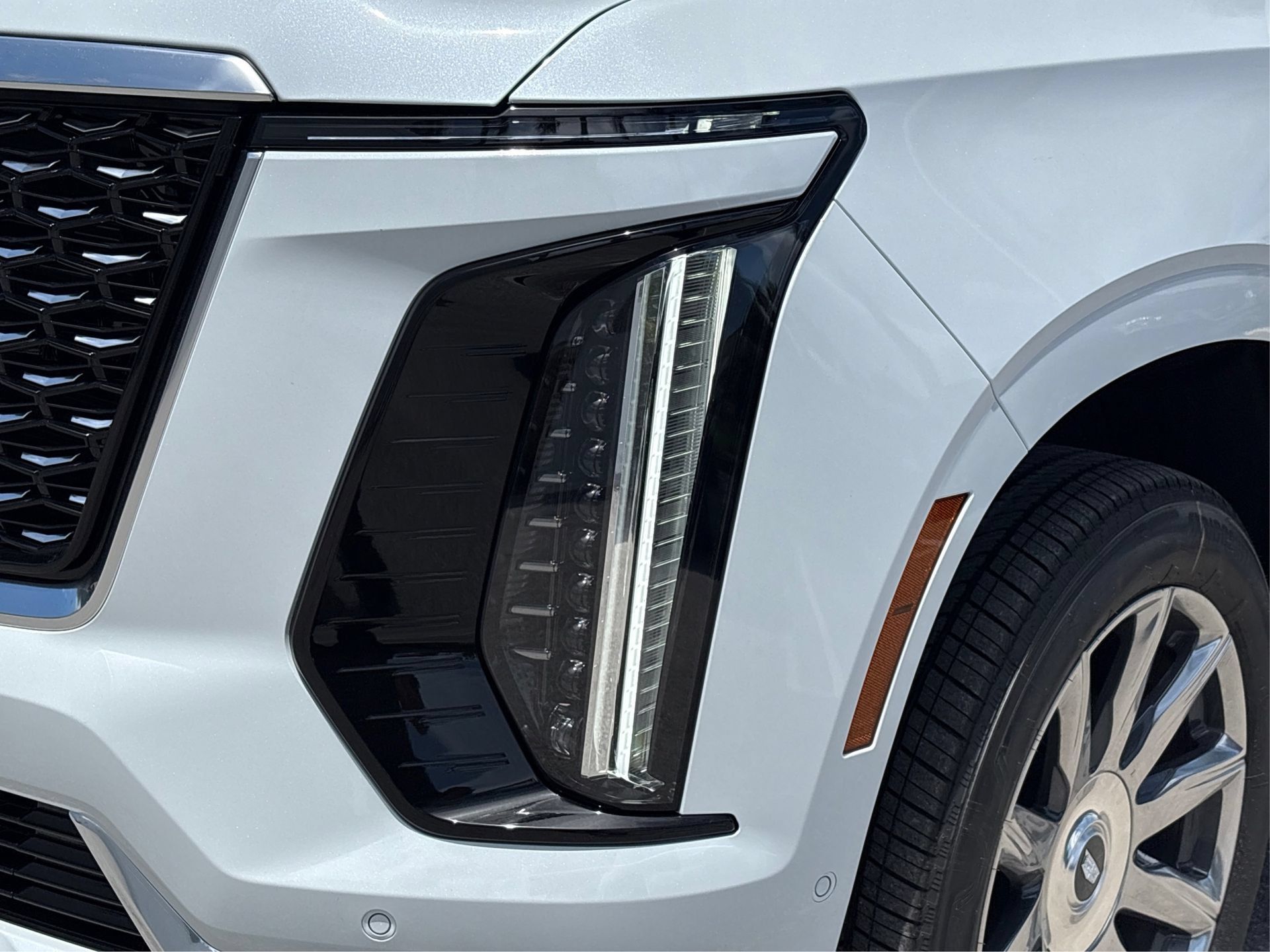 New 2026 Cadillac Escalade ESV 4WD image 14