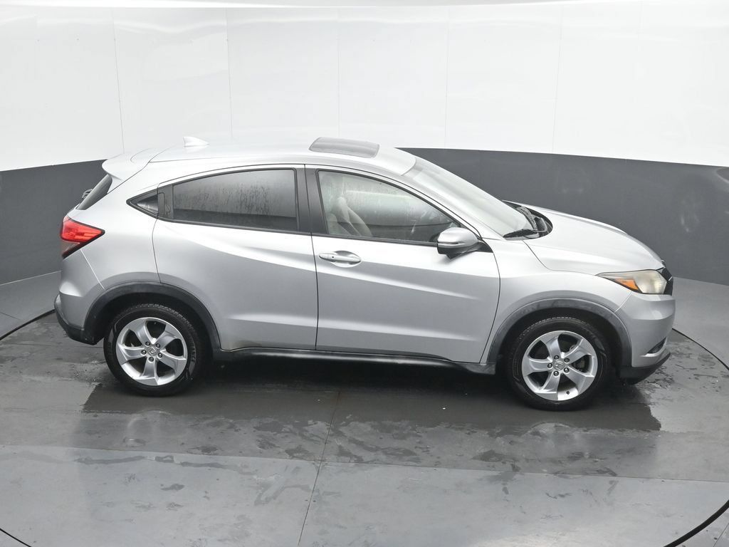 Used 2016 Honda HR-V EX image 21