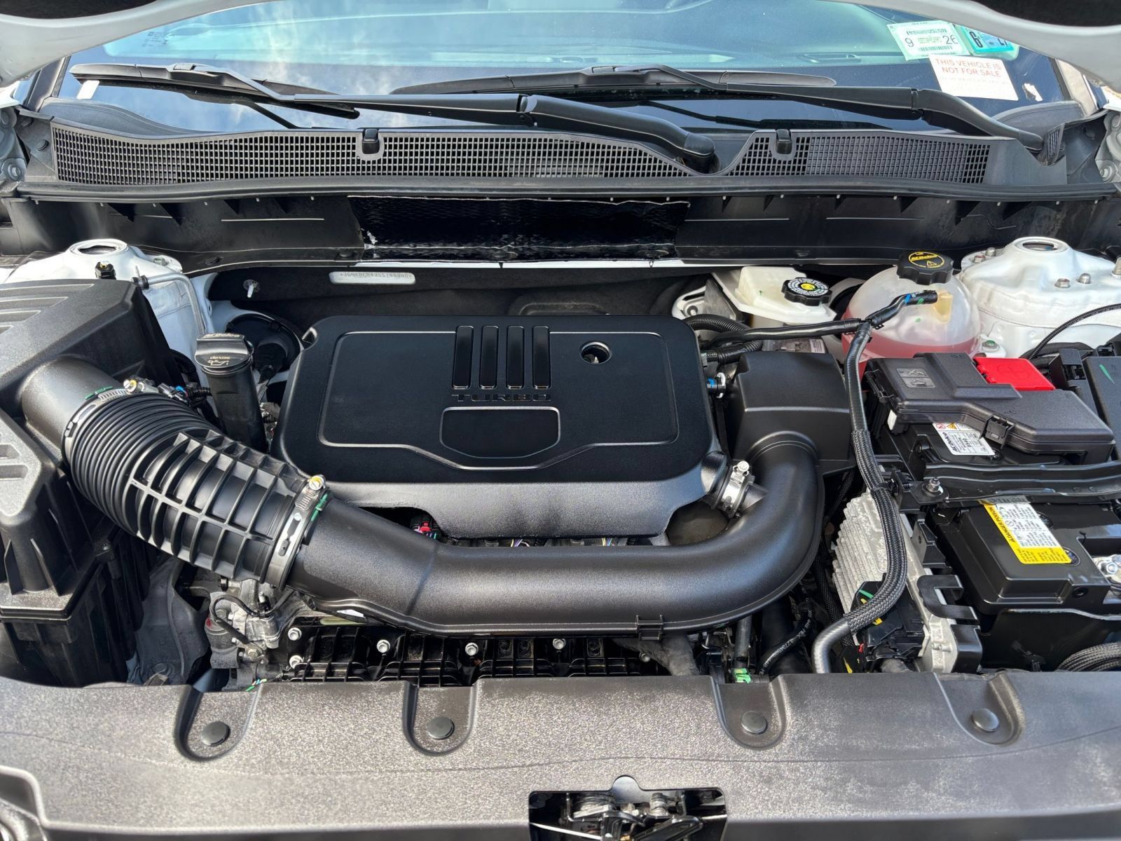 Used 2025 Chevrolet Blazer LT FWD image 30
