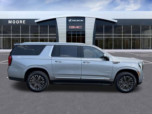 New 2026 GMC Yukon XL Elevation RWD image 4
