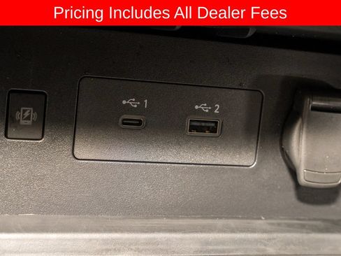 Certified 2025 Nissan Altima 2.5 SR w/ SR Premium Package FWD image 16
