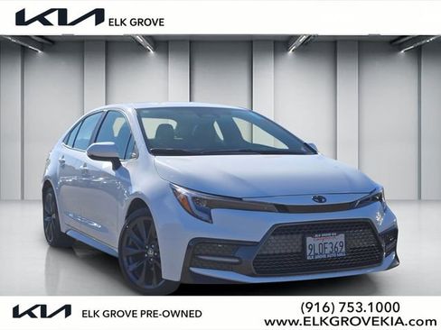 Used 2024 Toyota Corolla SE FWD image 1