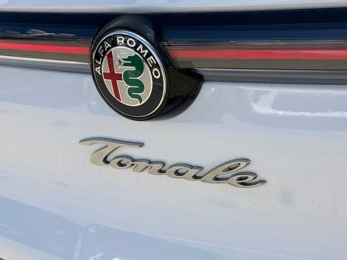 Used 2024 Alfa Romeo Tonale Veloce AWD/4WD image 31
