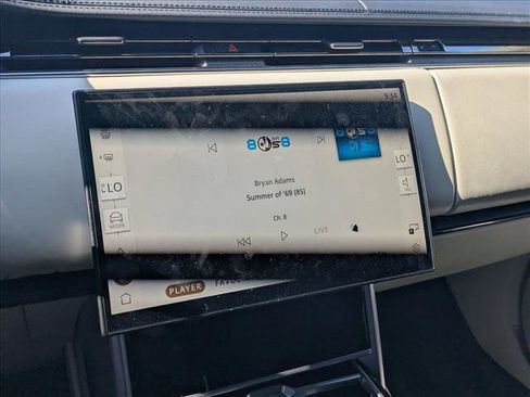 Certified 2024 Land Rover Range Rover Long Wheelbase SE AWD/4WD image 15