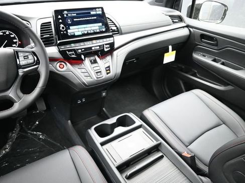 New 2026 Honda Odyssey Sport-L image 10