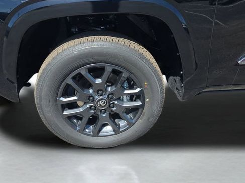New 2026 Toyota Tundra Platinum AWD/4WD image 28
