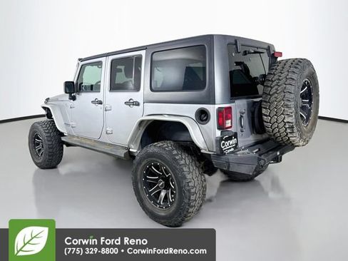 Used 2014 Jeep Wrangler Unlimited Rubicon w/ Connectivity Group AWD/4WD image 6