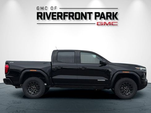 New 2026 GMC Canyon Elevation image 2