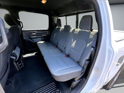 Used 2023 RAM 1500 Big Horn AWD/4WD image 23