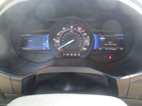 Certified 2024 Ford Edge SE image 13