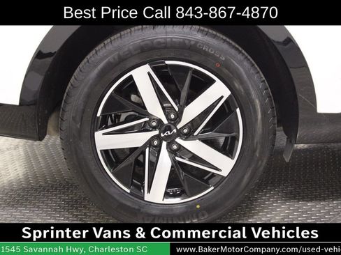 Used 2023 Kia Sorento S w/ Panoramic Sunroof Package FWD image 14