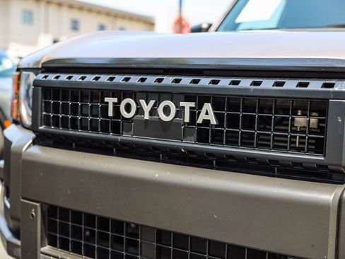 Used 2025 Toyota Land Cruiser 1958 AWD/4WD image 11