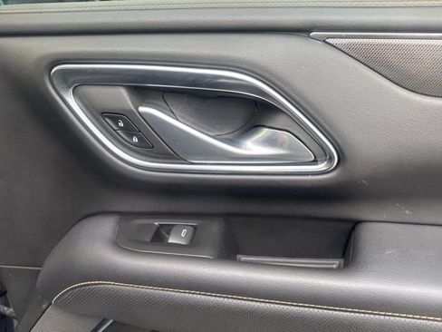 Used 2022 GMC Yukon AT4 image 35