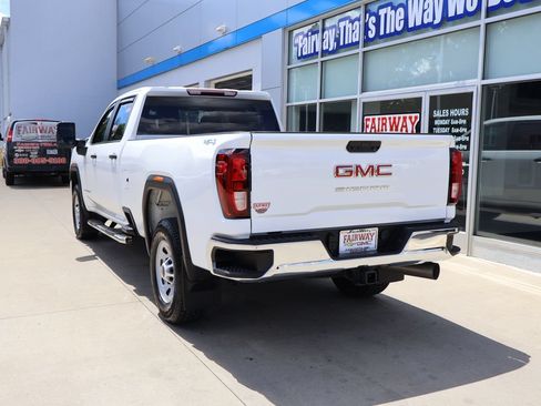 Used 2023 GMC Sierra 3500 Pro w/ Gooseneck/5TH Wheel Package AWD/4WD image 8