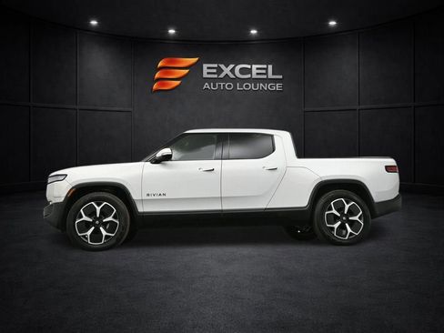 Used 2023 Rivian R1T Adventure image 45