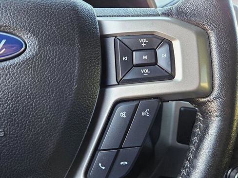 Used 2020 Ford F150 Lariat w/ Equipment Group 502A Luxury image 11