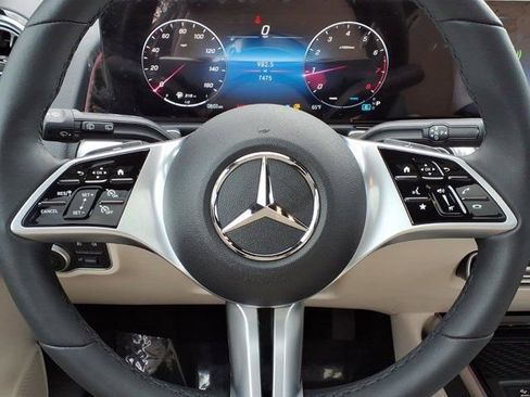 Certified 2026 Mercedes-Benz GLB 250 image 8