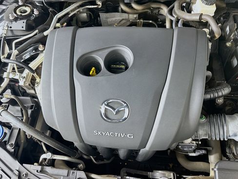 Used 2021 MAZDA MAZDA3 s FWD image 33