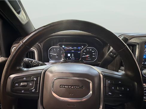 Used 2021 GMC Sierra 2500 Denali w/ Denali Ultimate Package image 30