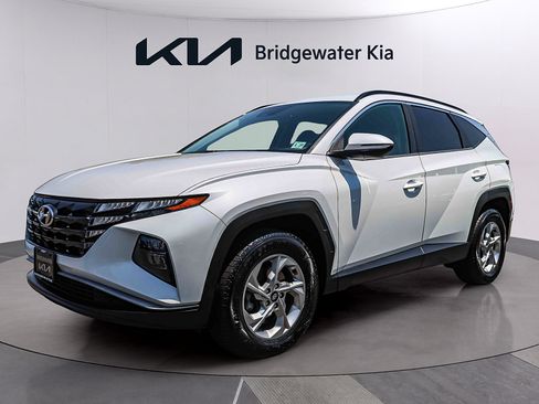 Used 2022 Hyundai Tucson SEL AWD/4WD image 3