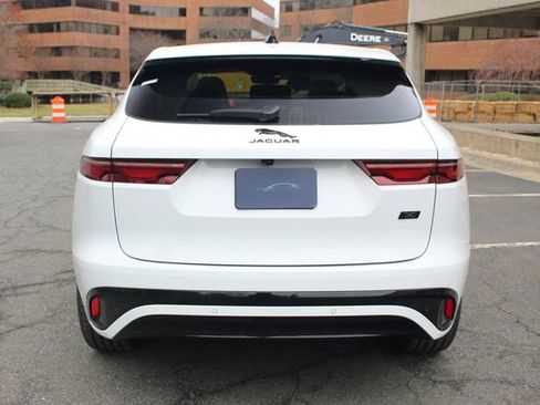 New 2026 Jaguar F-PACE R-Dynamic S image 7