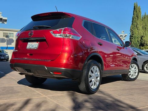 Used 2016 Nissan Rogue S image 13