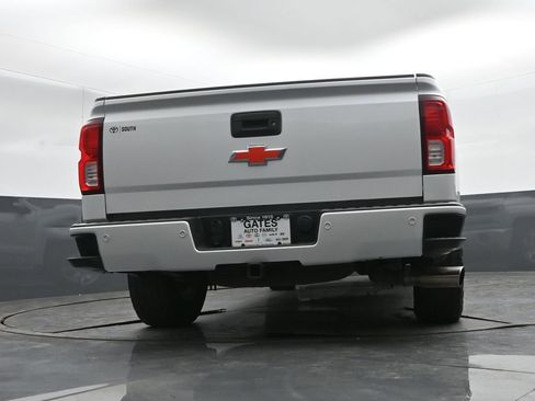 Used 2017 Chevrolet Silverado 1500 LTZ Z71 w/ LTZ Plus Package image 38