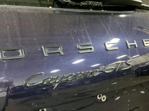 Used 2017 Porsche Cayenne GTS image 9