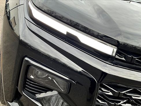 Used 2025 Chevrolet Traverse RS w/ LPO, Floor Liner Package image 23