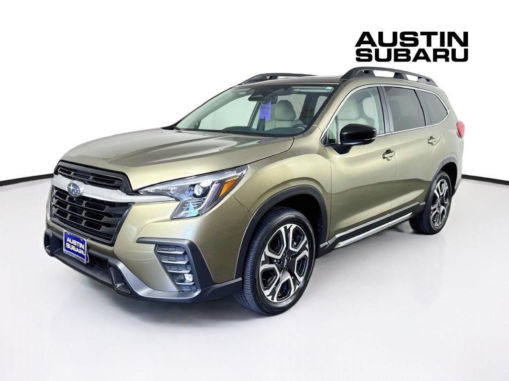 Certified 2026 Subaru Ascent Limited AWD/4WD image 3