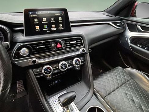 Used 2021 Genesis G70 3.3T w/ Sport Package image 26