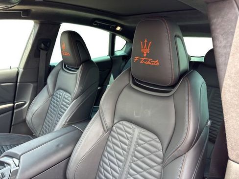 Used 2023 Maserati Levante F Tributo AWD/4WD image 10