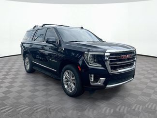 Used 2022 GMC Yukon SLT w/ SLT Premium Package AWD/4WD video 3