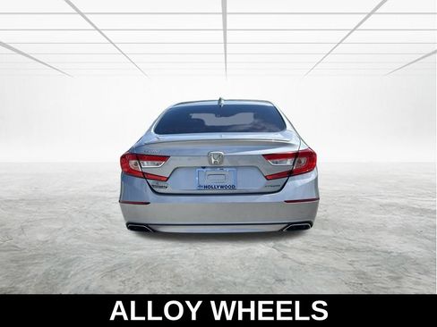 Used 2019 Honda Accord Sport image 6