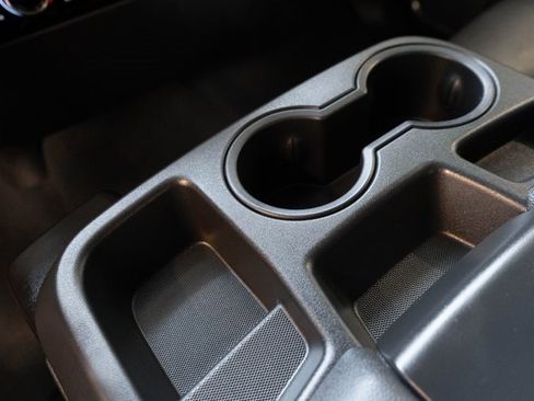 Used 2022 GMC Sierra 1500 SLT image 29