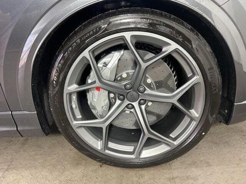 New 2026 Audi RS Q8 performance image 9