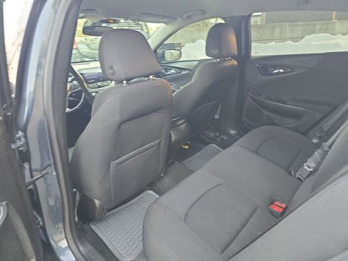 Used 2021 Chevrolet Malibu RS image 17