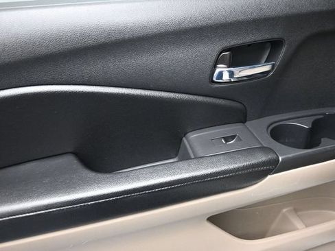 Used 2017 Honda Pilot EX-L image 10