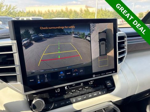 Used 2024 Toyota Sequoia Capstone AWD/4WD image 22
