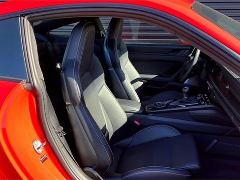 Used 2024 Porsche 911 Carrera GTS image 24